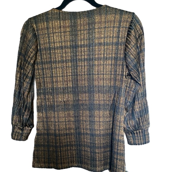 Premise Golden Brown Metallic V Neck. Three-Quarter cuffed Sleeves. Size XS - Picture 2 of 10
